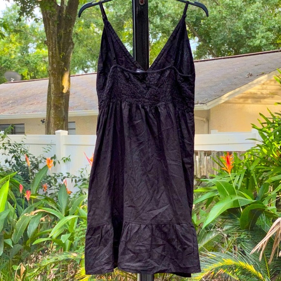 Beach cover up w gold embellishments! - Picture 4 of 7